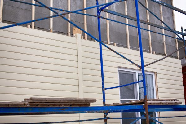 Loose Cladding Repair in Woodinville