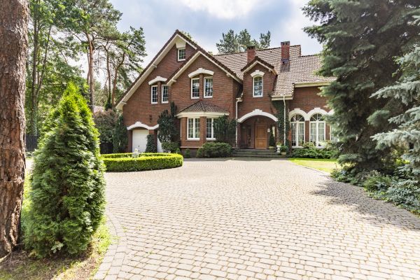 Driveway Brick Repair in Woodinville